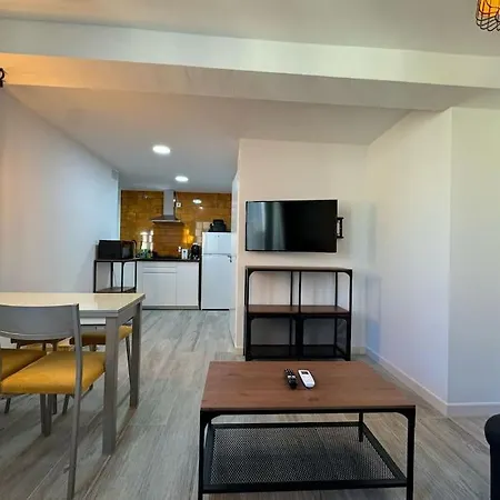 Flat To Enjoy - 4 People C2 Apartment