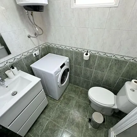 Flat To Enjoy - 4 People C2 Apartment *